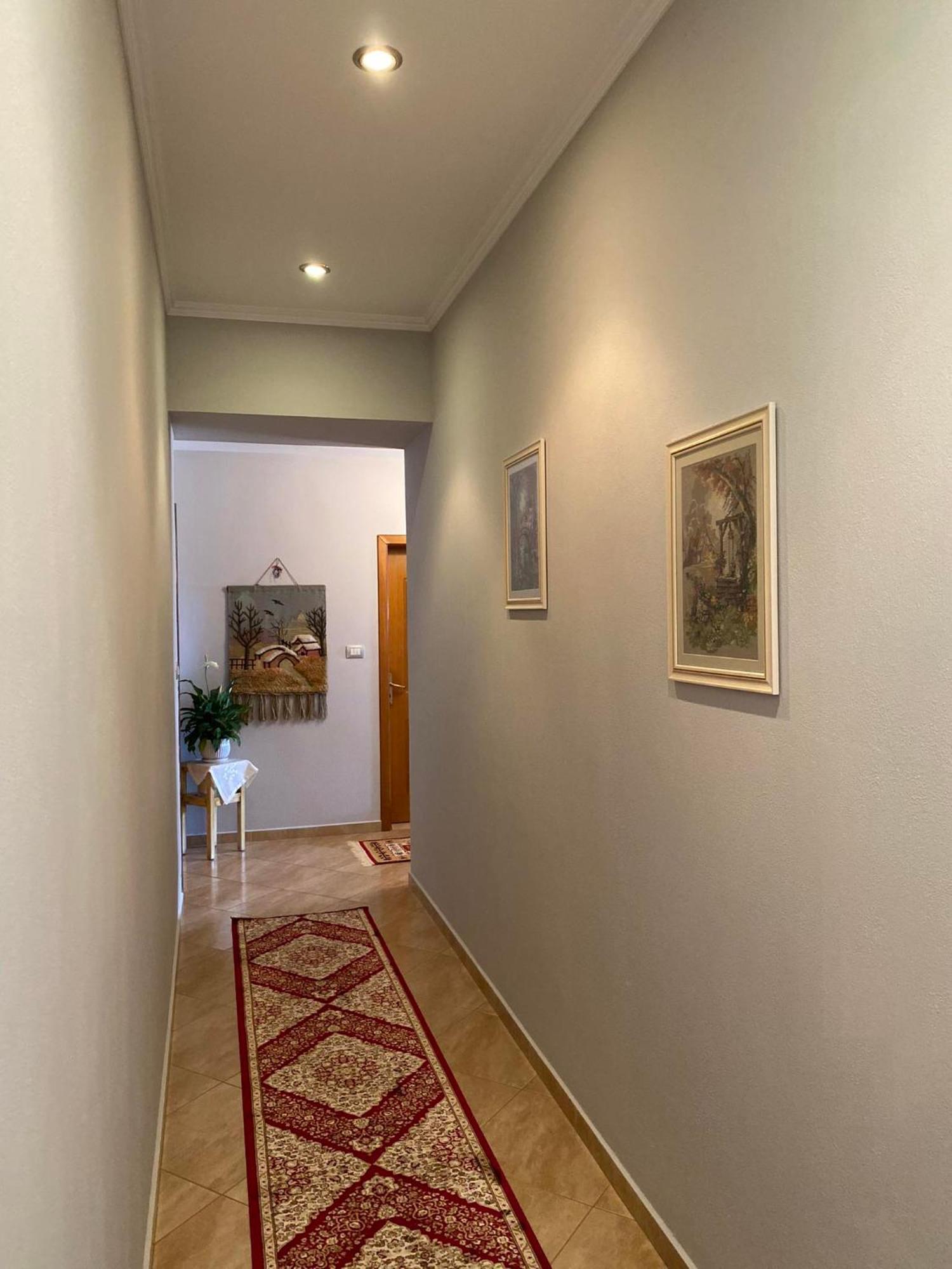 Guest House Persa Gjirokaster Bagian luar foto