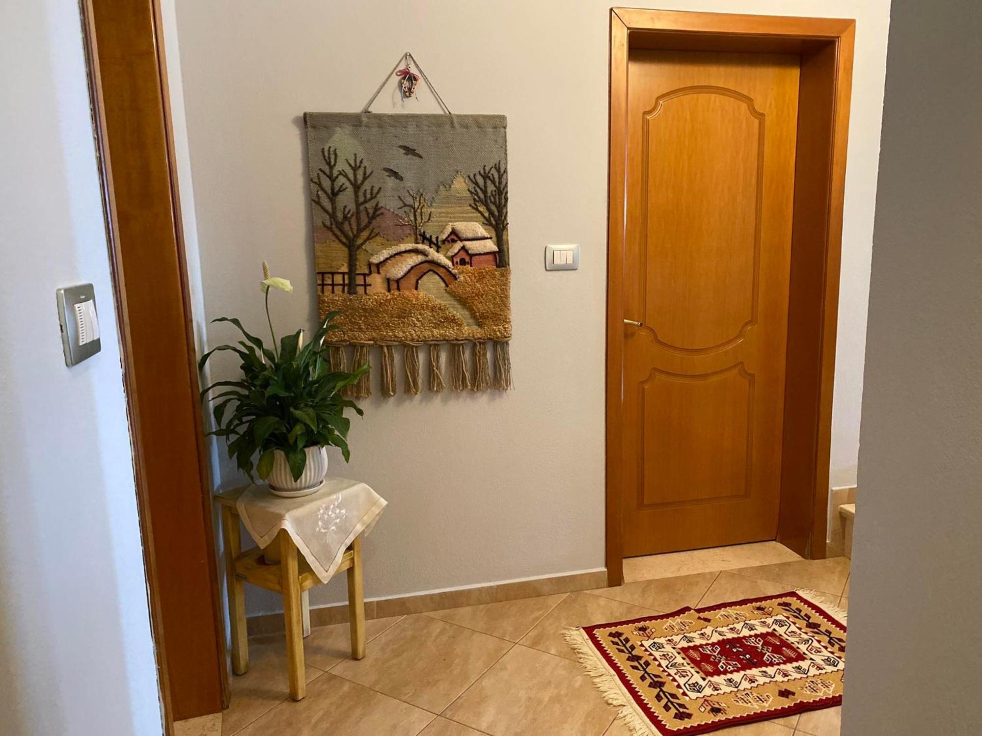 Guest House Persa Gjirokaster Bagian luar foto